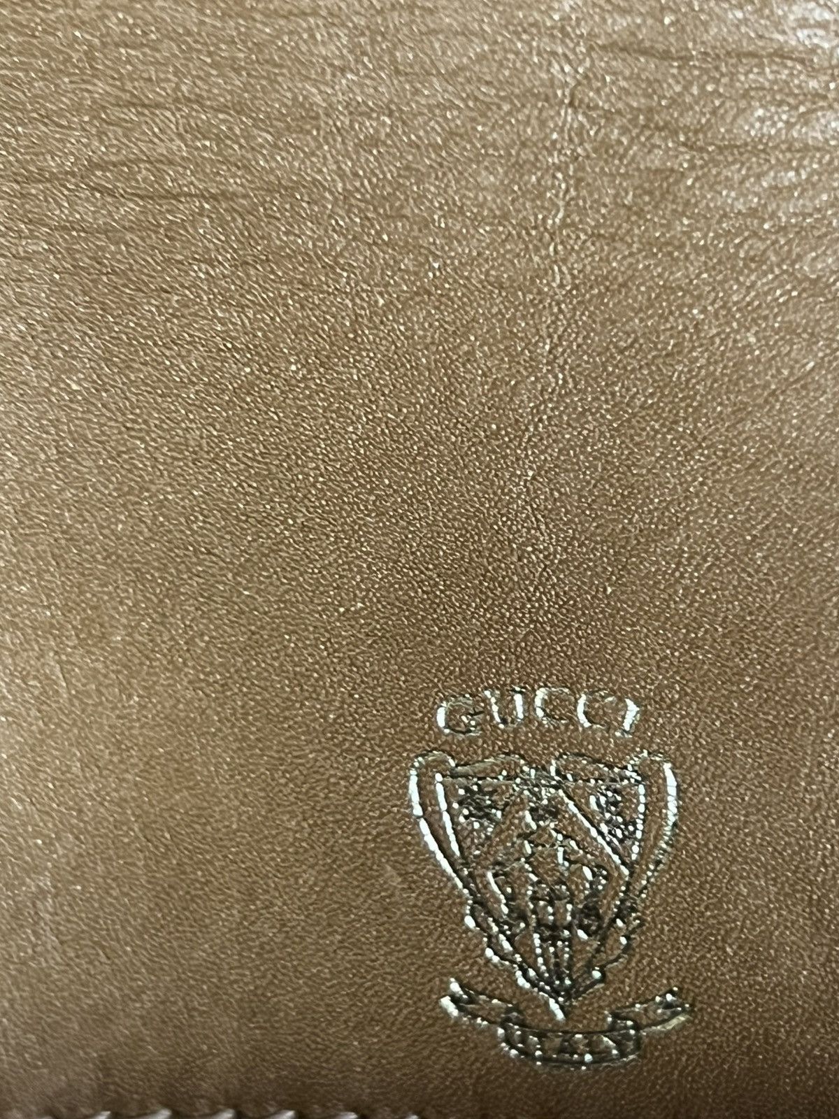 Gucci Gucci Vintage Tan and Brown Shoulder Bag Timeless Rare Size ONE SIZE - 3 Thumbnail