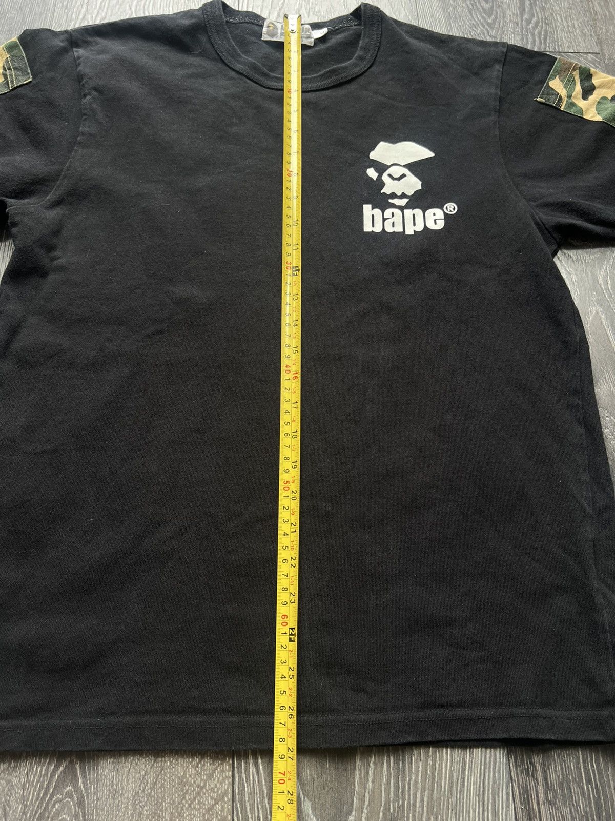 Bape A Bathing Ape rare vintage Bape T-Shirt Fits L Size US L / EU 52-54 / 3 - 11 Thumbnail