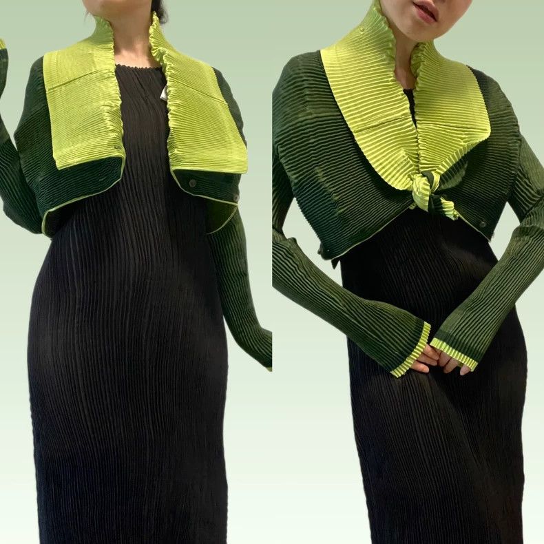 Issey Miyake Issey Miyake Green pleated top Size M / US 6-8 / IT 42-44 - 1 Thumbnail
