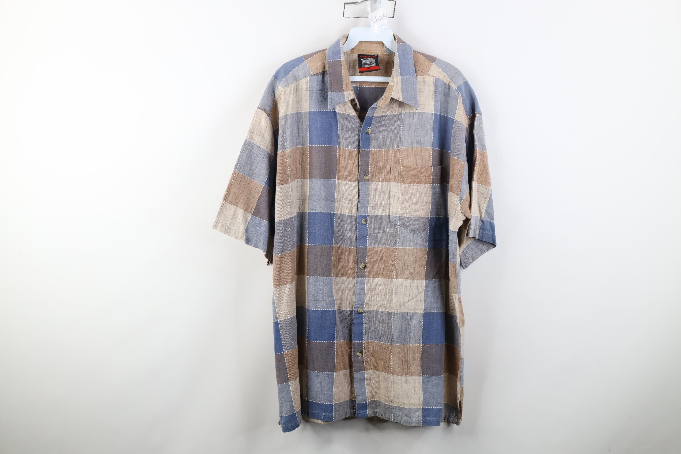Vintage Vintage 90s Streetwear Short Sleeve Collared Button Shirt Size US XL / EU 56 / 4 - 1 Thumbnail