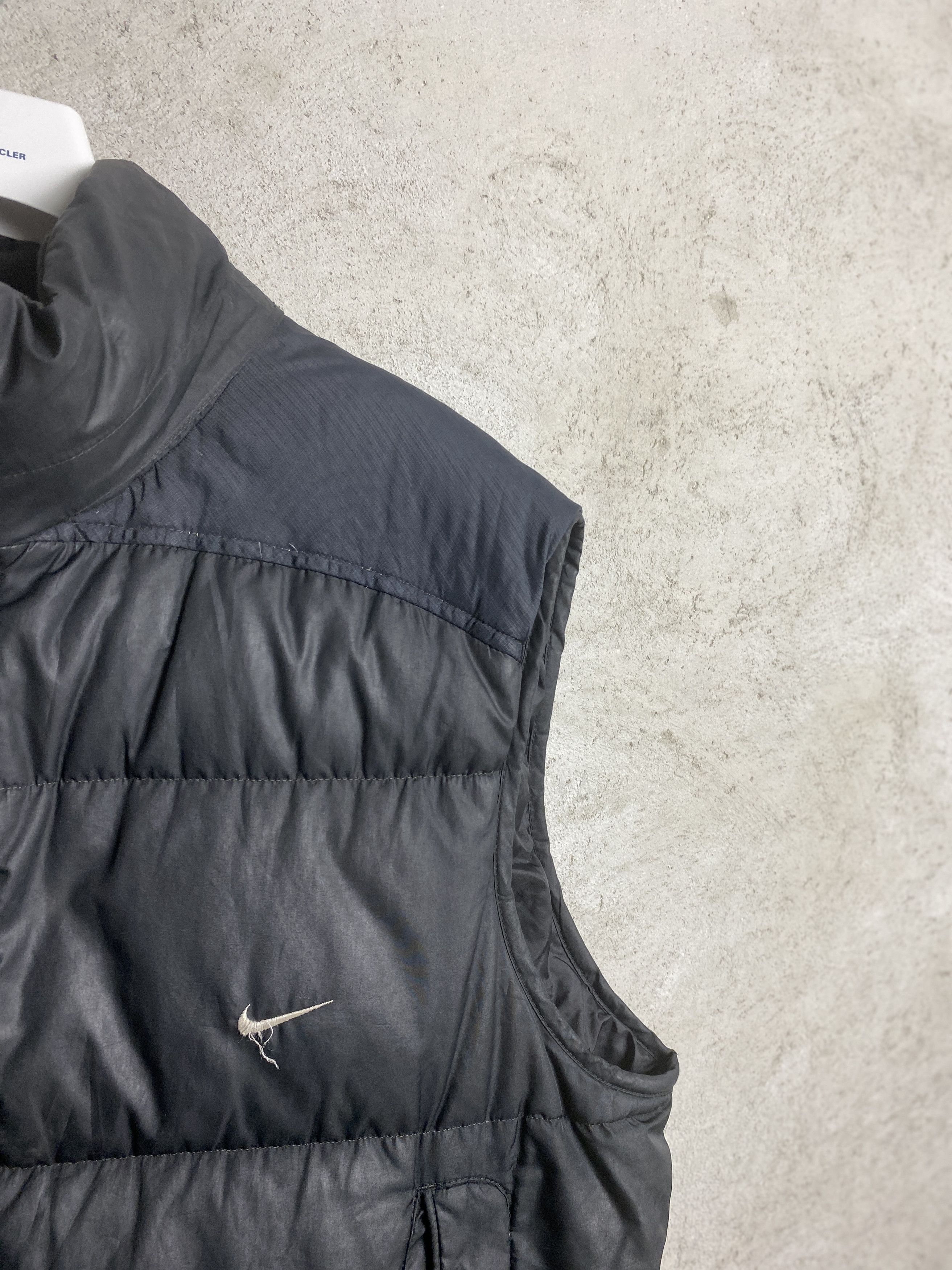 Nike Nike small logo puffer vest down jacket y2k 00s Size US XL / EU 56 / 4 - 2 Thumbnail