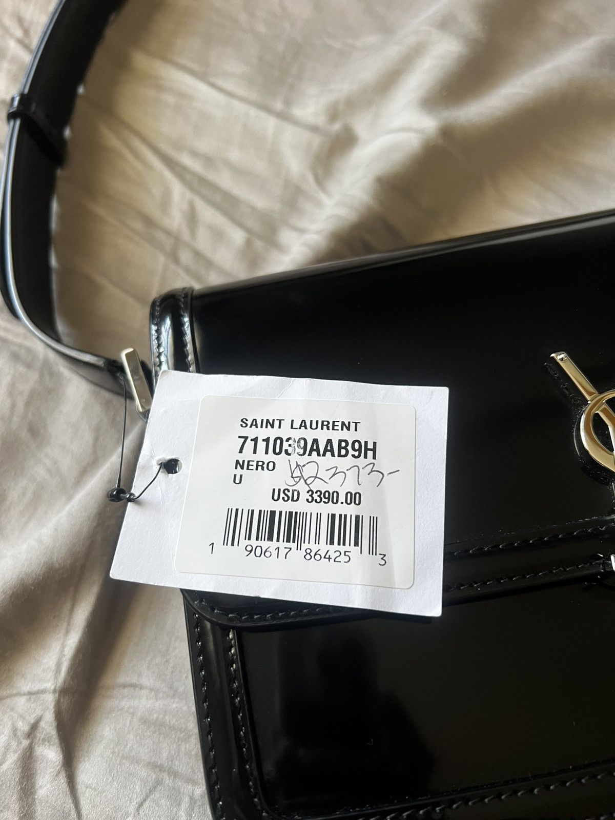 Saint Laurent Paris Saint Laurent Solferino Logo Plaque Medium Shoulder Bag Size ONE SIZE - 9 Thumbnail