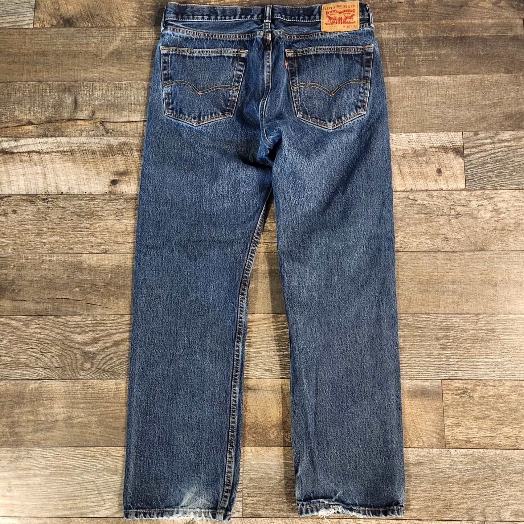 Levi's Levi's 505 Jeans Mens 36X32 Blue Regular Straight Medium Wash Denim Size US 36 / EU 52 - 2 Thumbnail