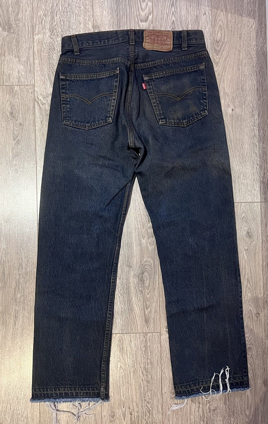 Vintage Vintage Mud-wash Levi 501 Size US 32 / EU 48 - 2 Thumbnail