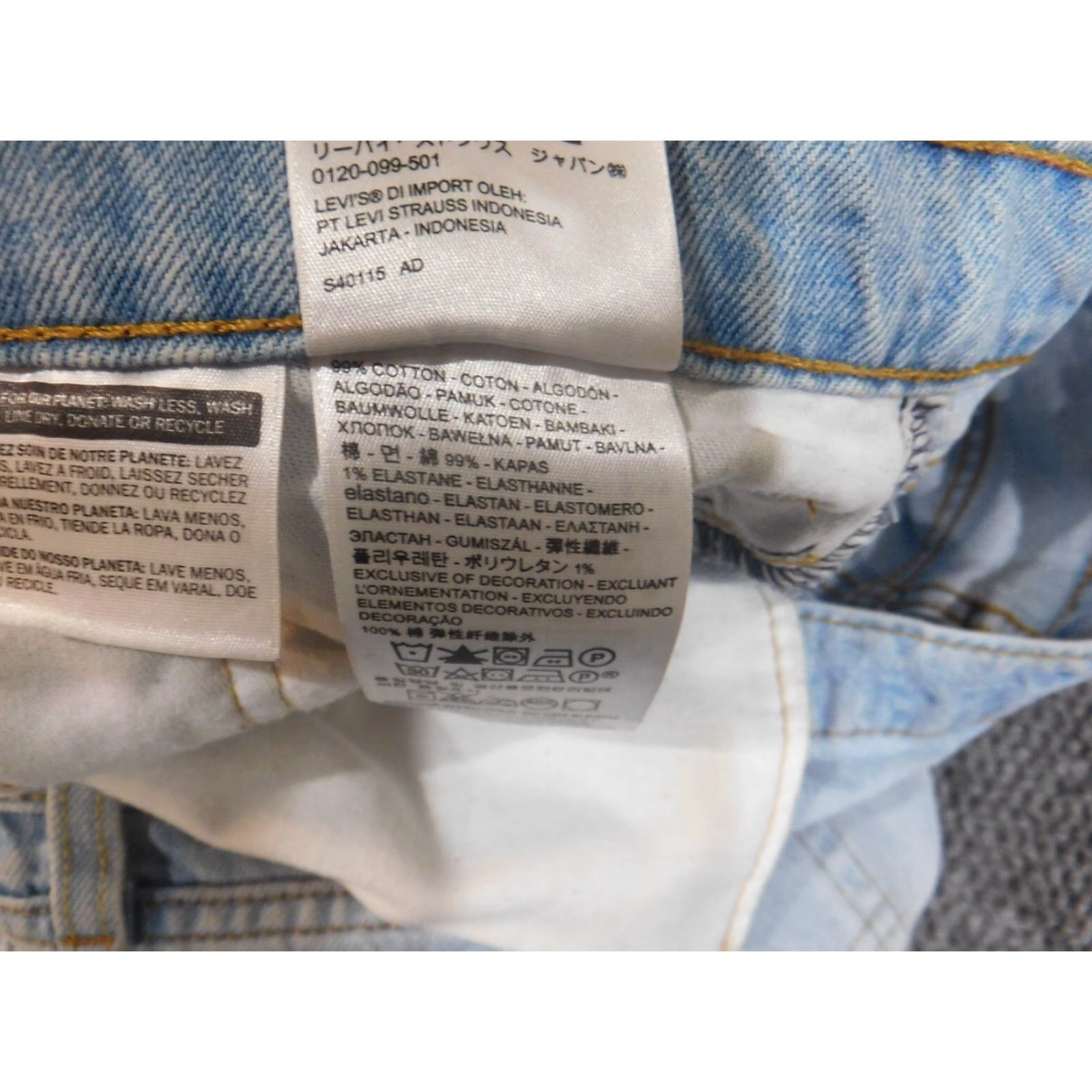 Levi's Levi's 511 Jeans Mens 38x30 Blue Light Wash Distressed Retro Classic Denim Straight 511 Model Vintage No Mens Regular 28in Inseam (Levi's 500 Series) Size US 38 / EU 54 - 7 Thumbnail
