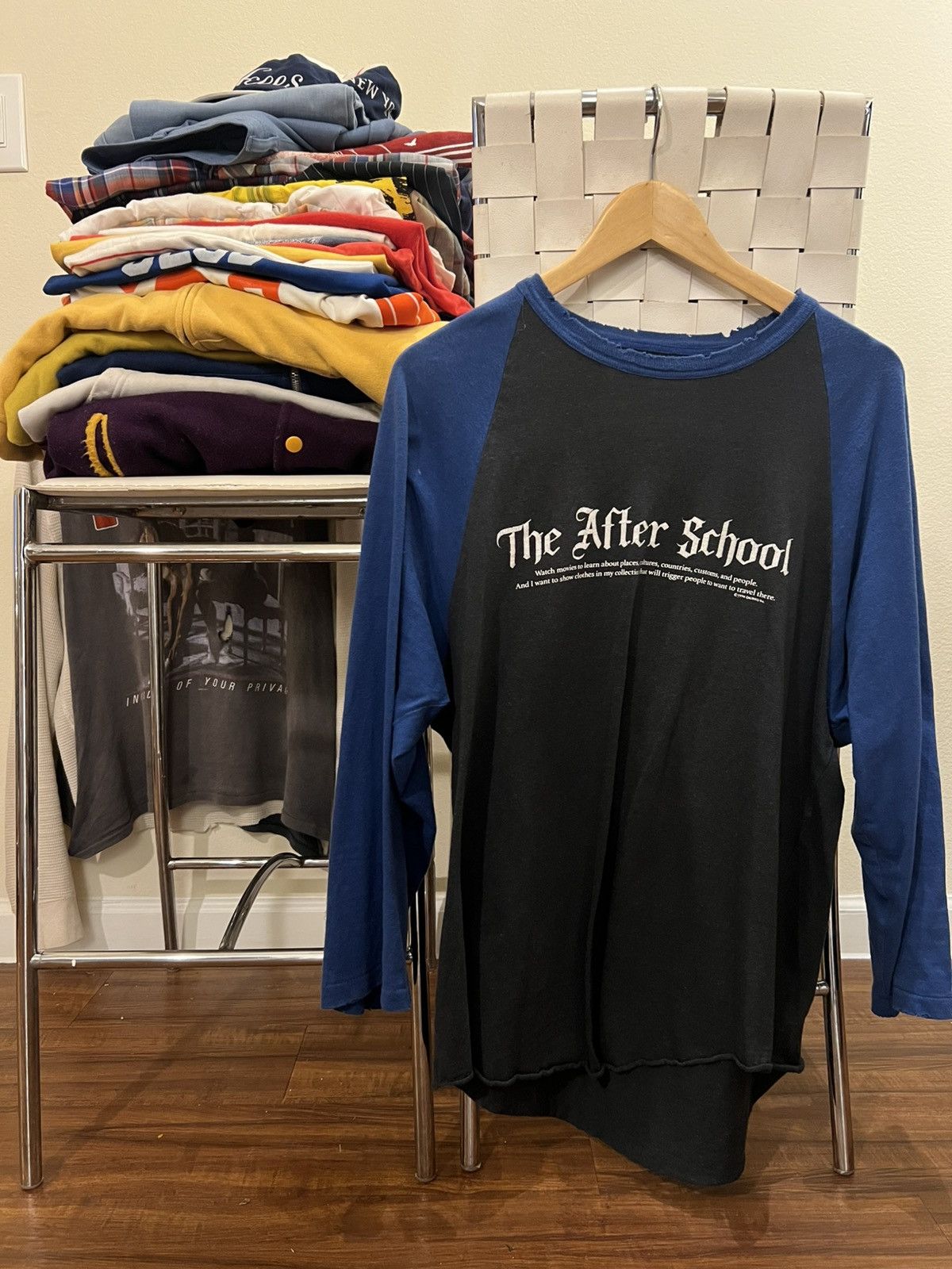 Japanese Brand Dairiku “Boy Meets World”Raglan tee Size US L / EU 52-54 / 3 - 5 Thumbnail