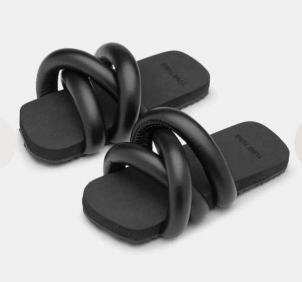 YUME YUME YUME YUME Tyre slide Sandals Black Size 8 US Approx. 10 in Size US 8 / IT 38 - 11 Thumbnail