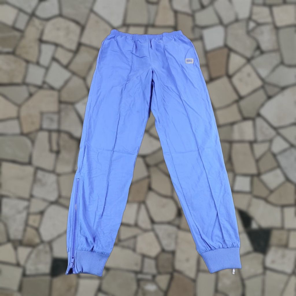 Nike VINTAGE Nike Track Pants Mens Medium Blue Tapered Joggers 90s Activewear Size US 28 / EU 44 - 1 Thumbnail