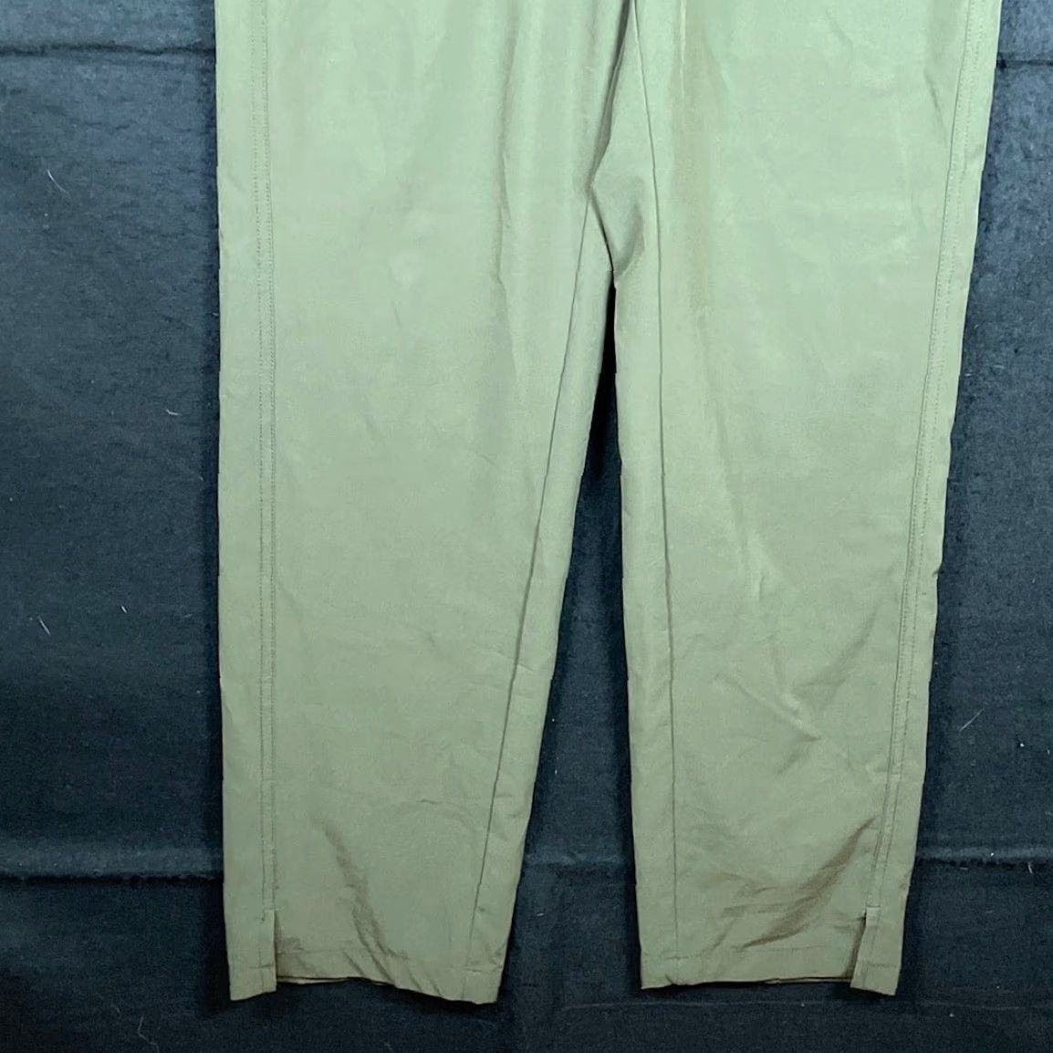 Eddie Bauer VINTAGE Eddie Bauer Womens Pants Green Pull On High Rise Back Slit Pocket Stretch Small Size 30" / US 8 / IT 44 - 3 Thumbnail