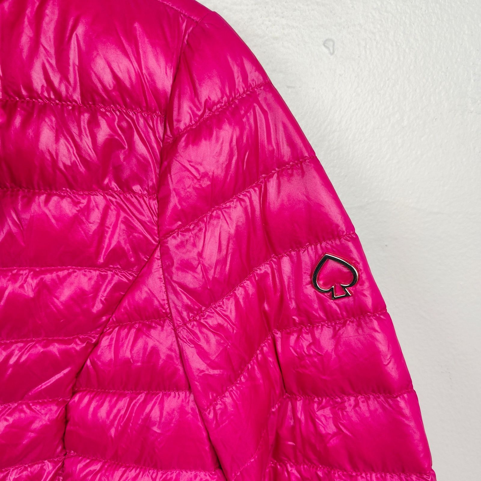 Kate Spade Kate Spade Down Jacket Womens Small Pink Full Zip Hooded Size S / US 4 / IT 40 - 2 Thumbnail