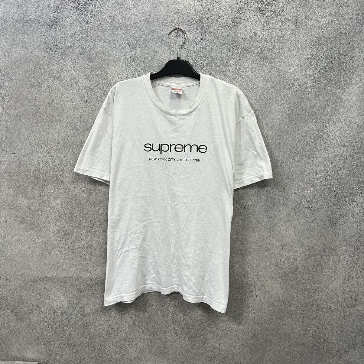 Supreme Supreme T-Shirt big logo white tshirt Size US M / EU 48-50 / 2 - 1 Thumbnail
