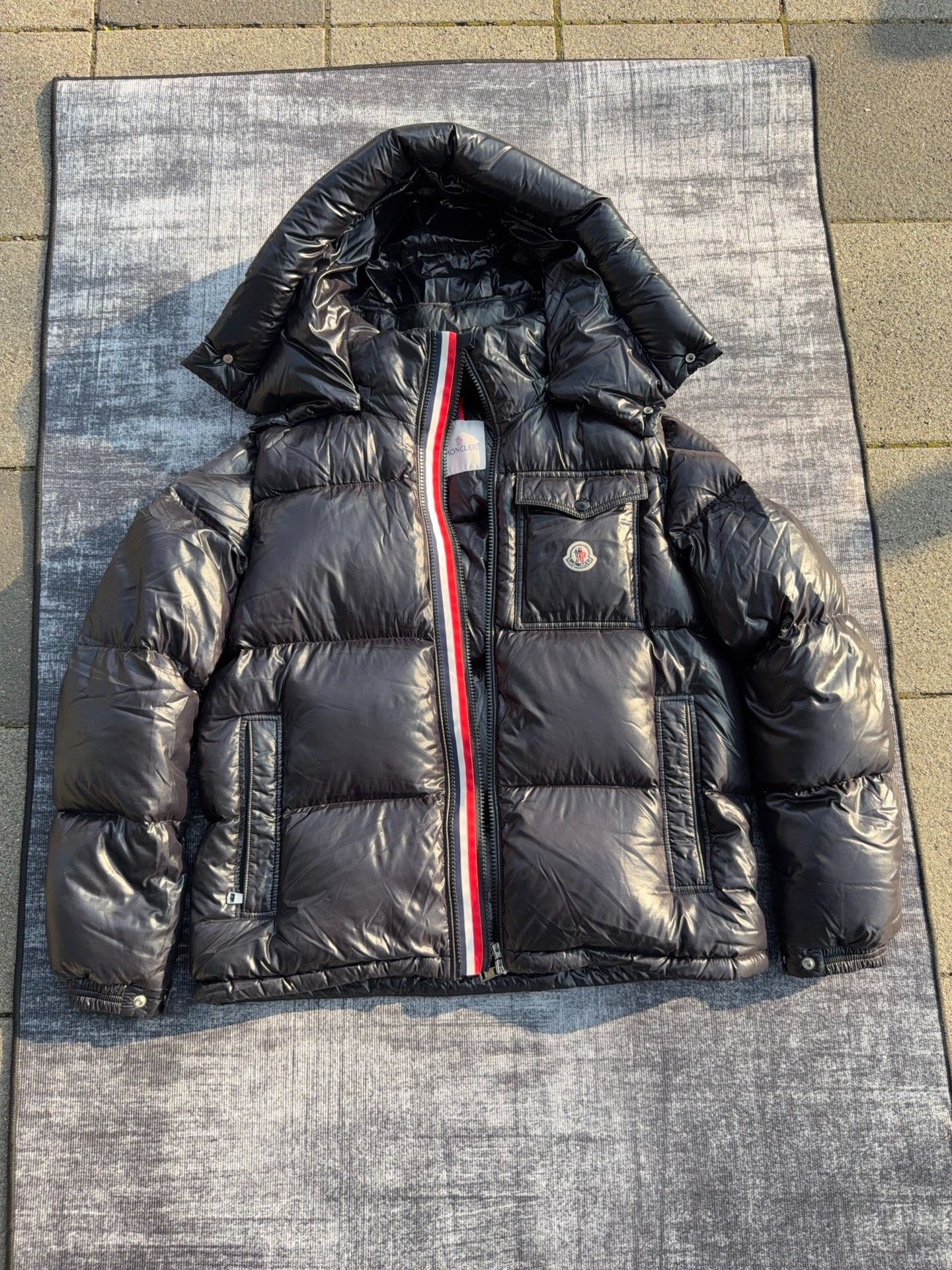 Moncler Moncler Men's Montbeliard Short Down Jacket Size US XXL / EU 58 / 5 - 1 Preview