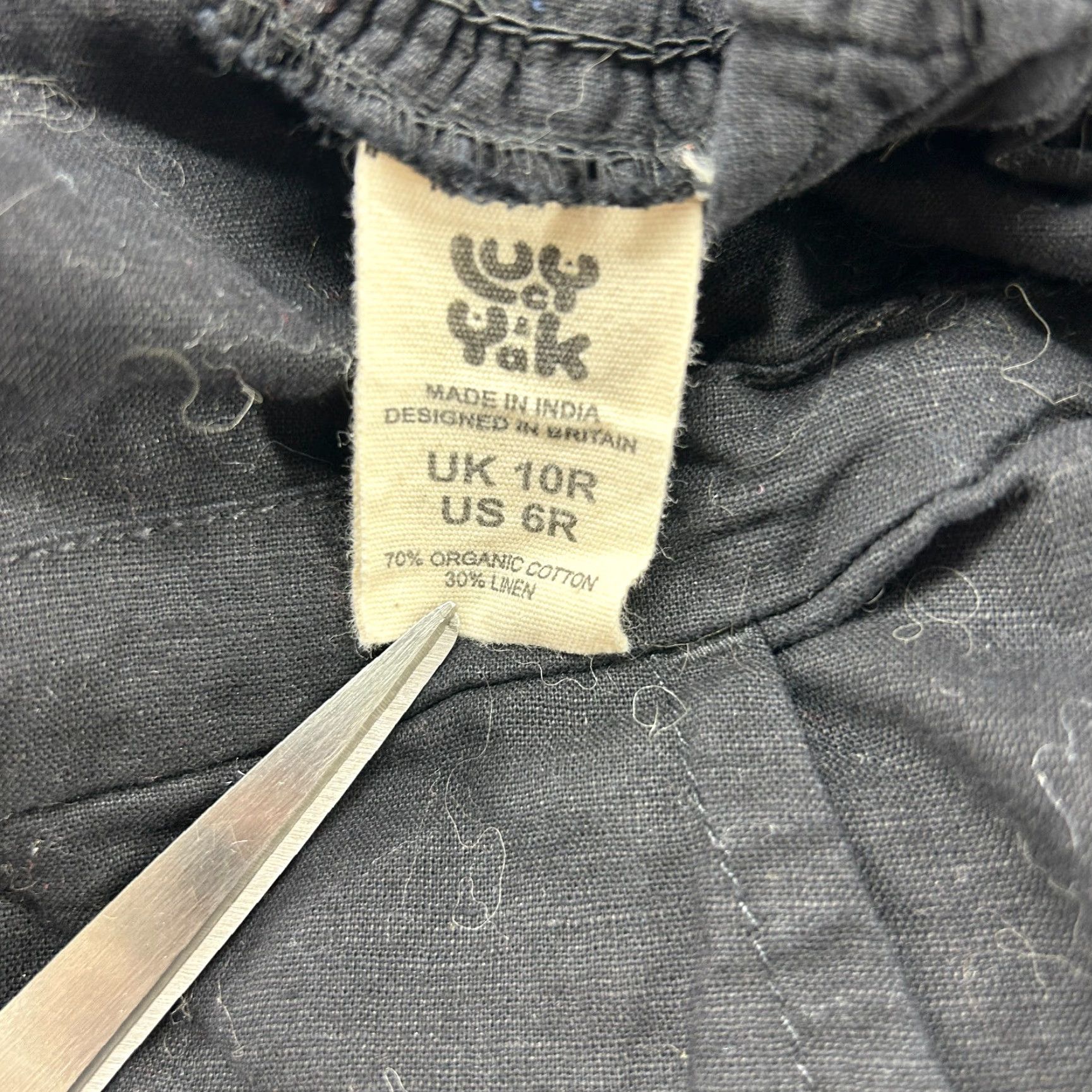Vintage Lucy & Yak Jumpsuit Women 6 Black Overalls One-Piece Workwear Casual Linen Cotton Blend Canvas Sleeveless 90s Vintage? Size 28" / US 6 / IT 42 - 3 Thumbnail