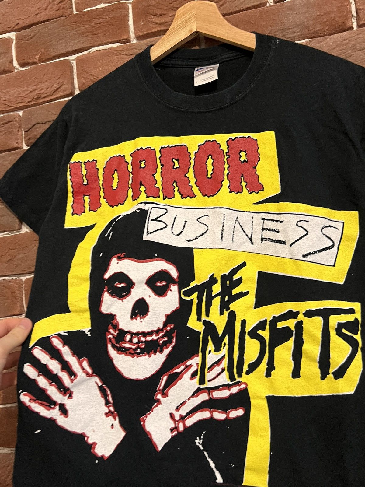 Band Tees Rare Vintage 00s Misfits Horror Business Post Punk Band Tee Size US S / EU 44-46 / 1 - 2 Thumbnail