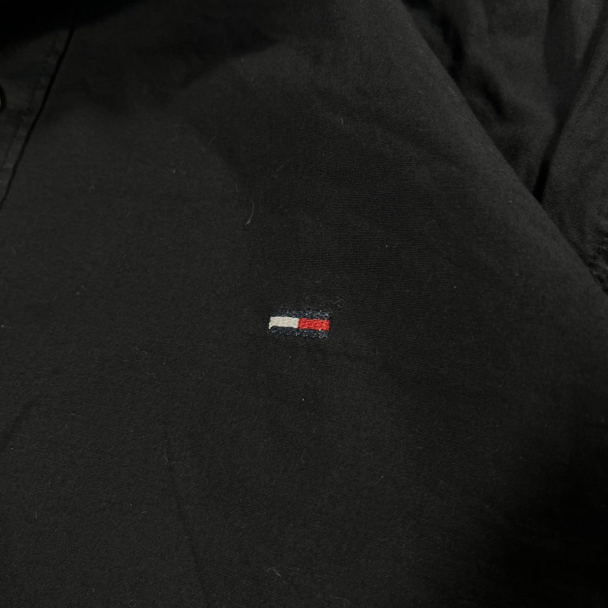 Tommy Hilfiger Tommy Hilfiger Black Mens Longsleeve Shirt Button Up Tee Size US S / EU 44-46 / 1 - 7 Thumbnail