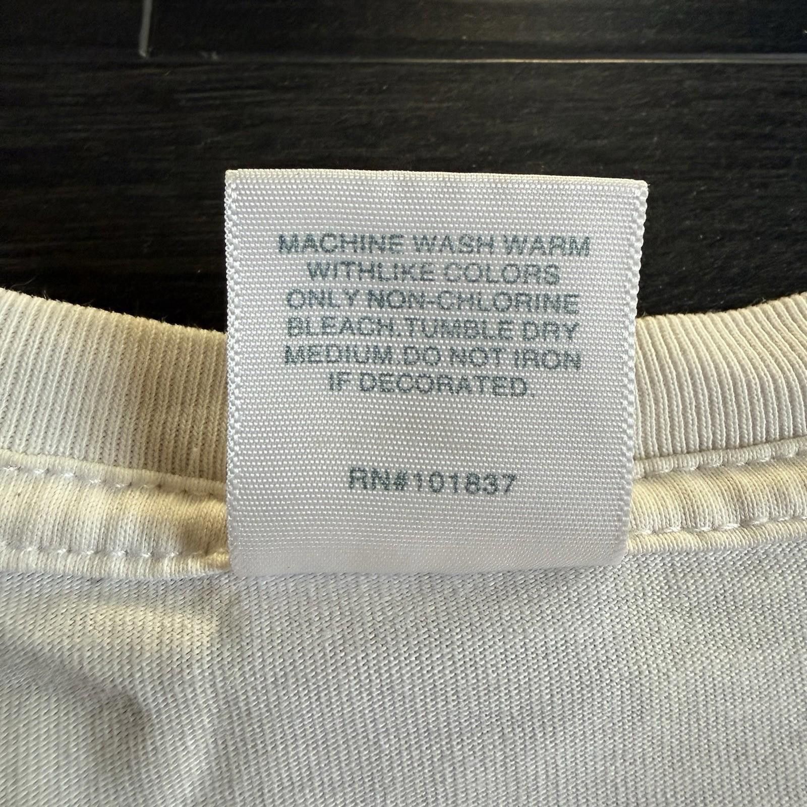 Supreme Supreme Bandana Box Logo Tee White/Blue FW19 - Size Medium Size US M / EU 48-50 / 2 - 5 Thumbnail