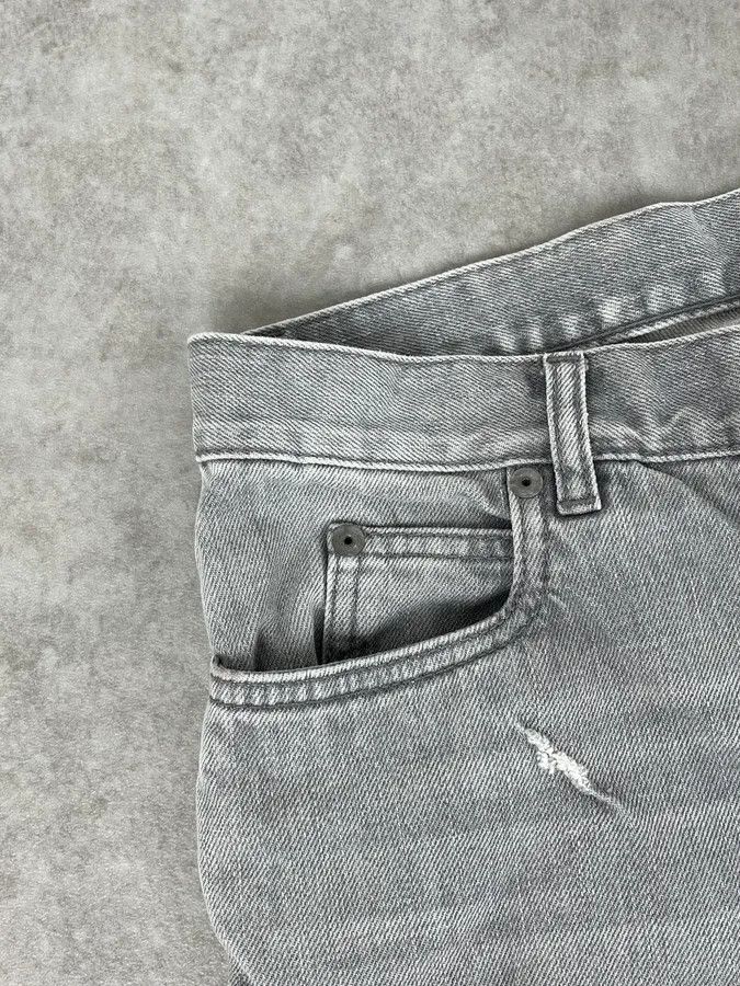 Maison Margiela SS2017 Maison Margiela Grey Slim Distressed Denim Jeans Size 25" / US 0 / IT 36 - 11 Thumbnail