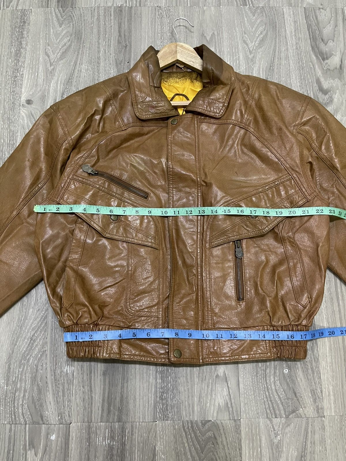 Gianni Valentino 🔥Vintage Gianni Valentino Leather Jacket Big Spellout Logo🔥 Size US M / EU 48-50 / 2 - 10 Thumbnail