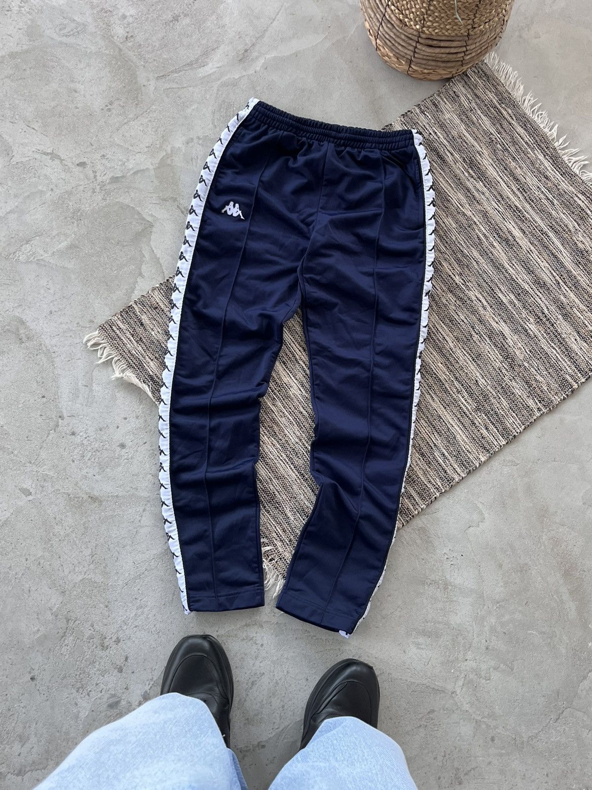 Kappa Vintage Kappa Navy Side Stripes Sportswear Sweatpants Y2K Size US 32 / EU 48 - 1 Thumbnail