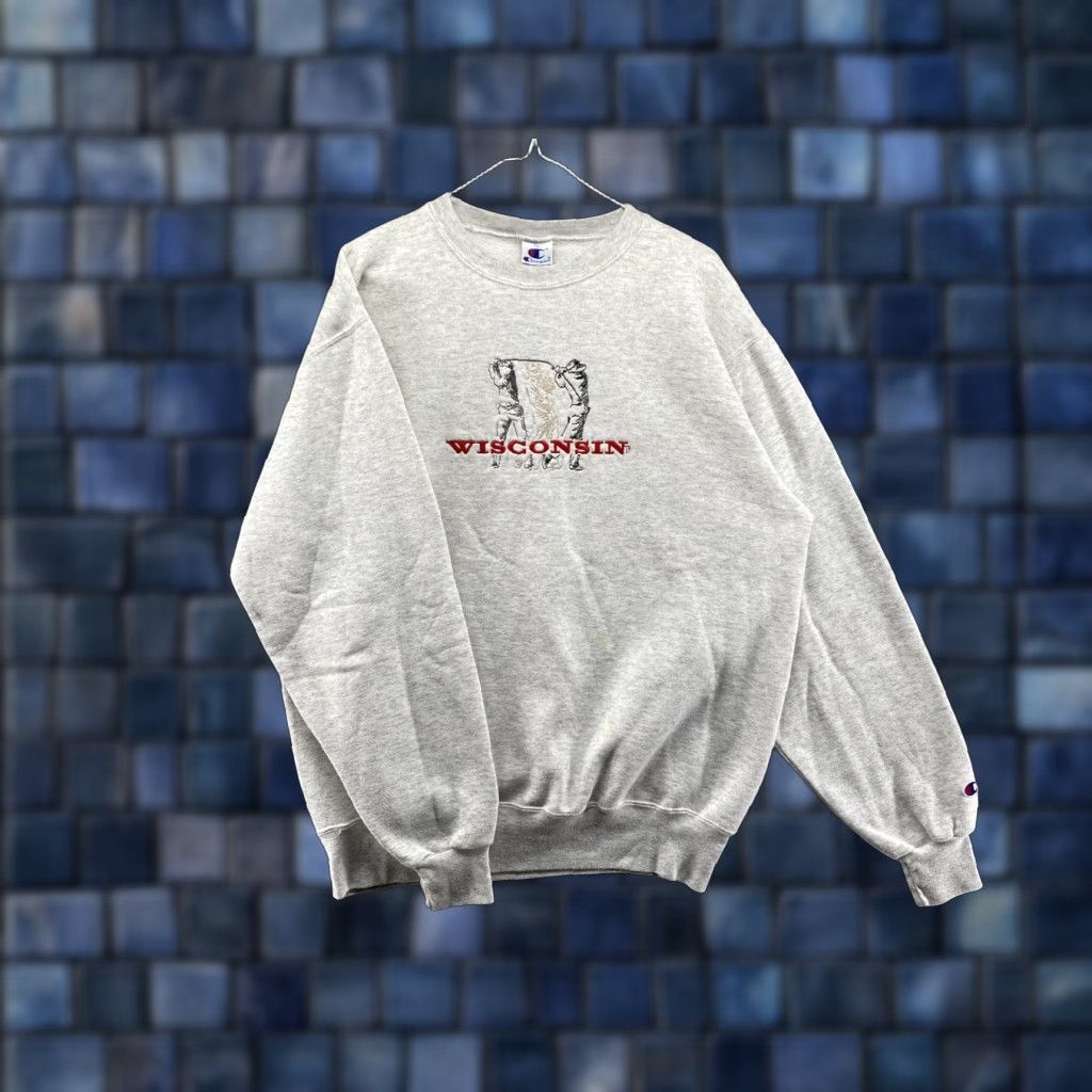 Champion VINTAGE Champion Sweatshirt Golf USA Made Wisconsin Embroidered Logo Crew Neck Long Sleeve XL Gray Men Size US XL / EU 56 / 4 - 1 Thumbnail