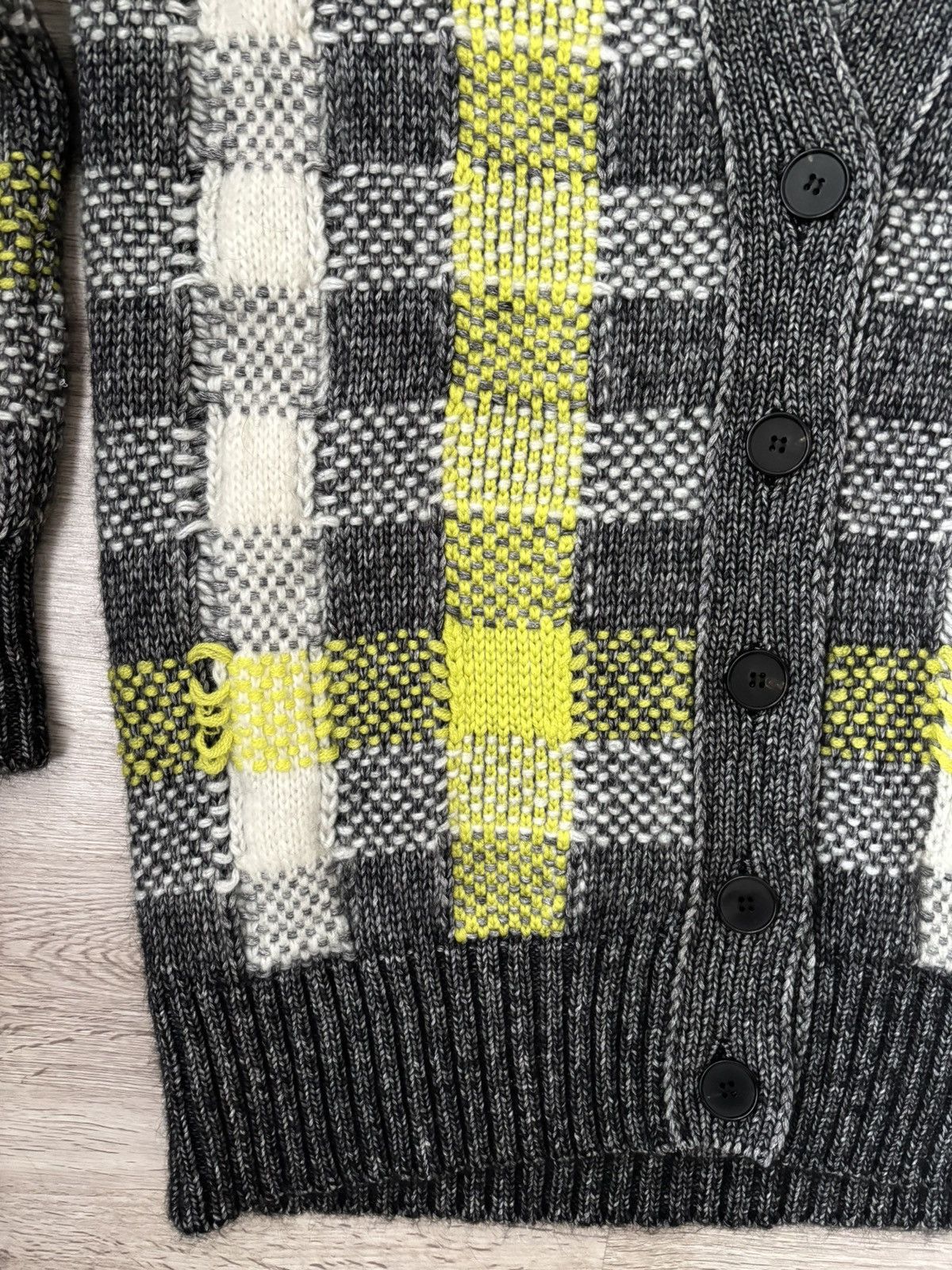 Alexander McQueen MCQ ALEXANDER MCQUEEN Checked knitted cardigan Size S / US 4 / IT 40 - 3 Thumbnail