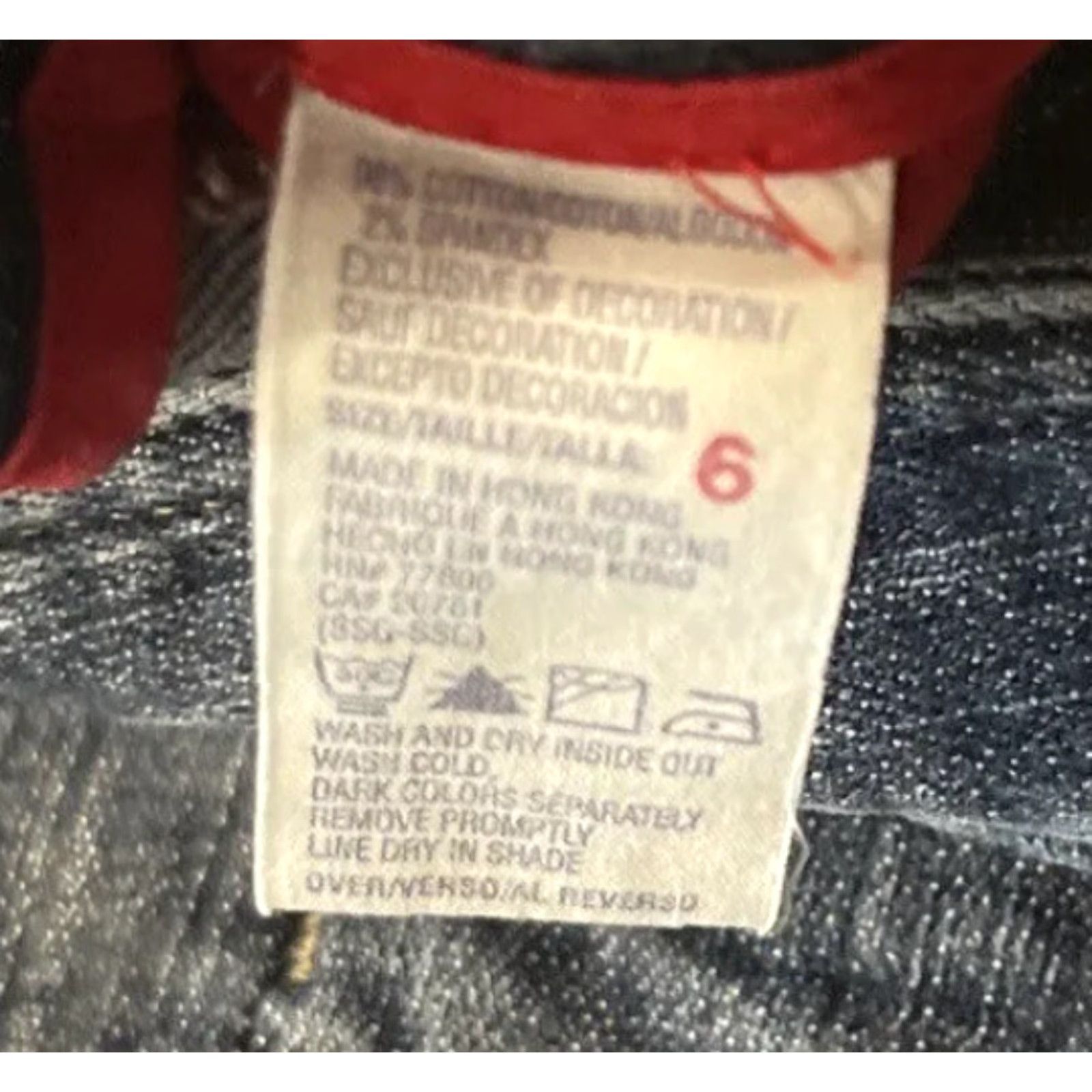 Tommy Hilfiger VINTAGE Tommy Hilfiger Jeans Women’s 6 Denim Logo 90s Preppy Capris Blue Cotton Spandex Belt Loops Pockets Zip Mid Rise Regular Inseam 30" Size 28" / US 6 / IT 42 - 6 Thumbnail