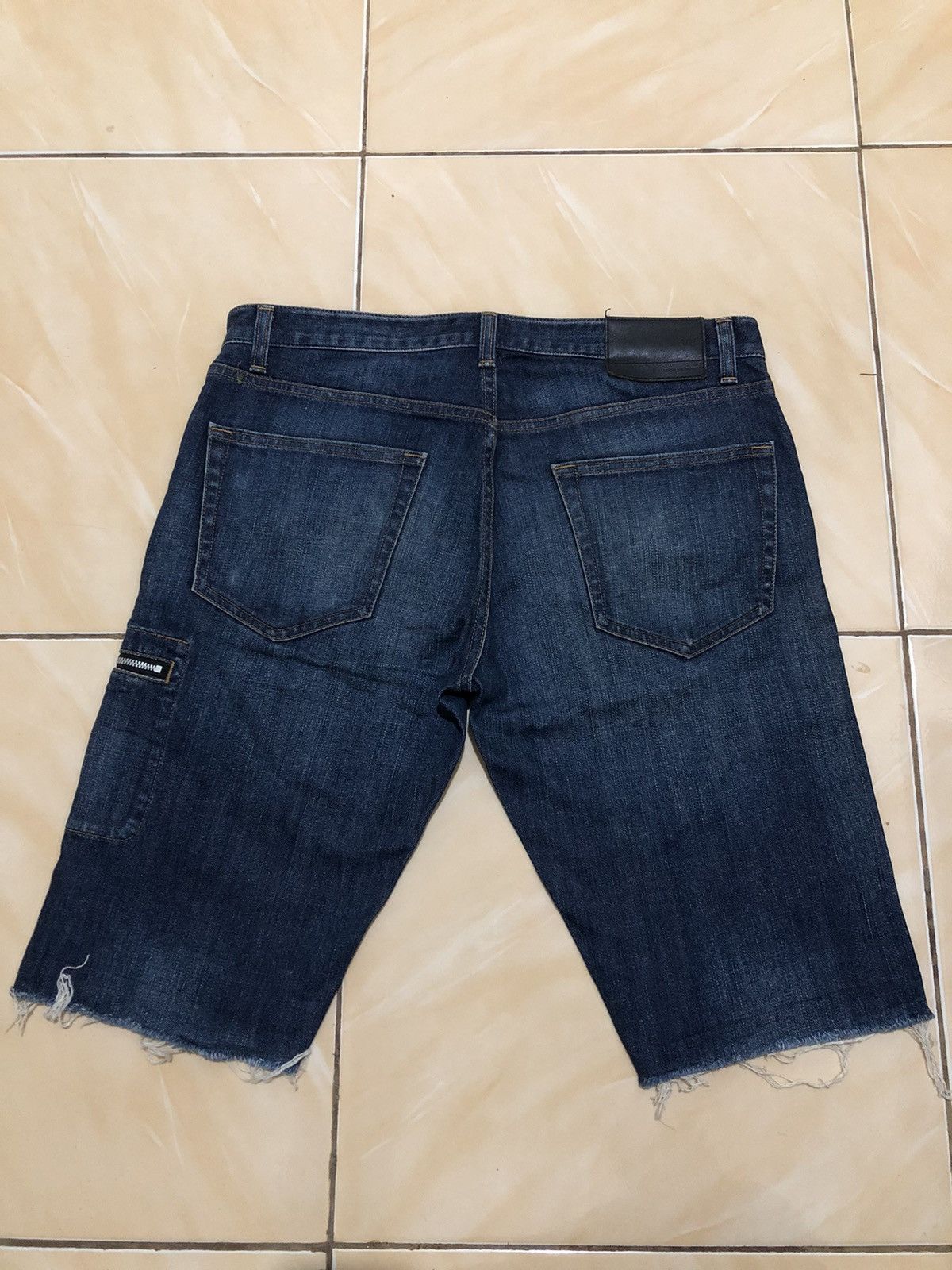 Undercover × Uniqlo Uniqlo Undercover zip pocket short Jeans Size US 31 - 7 Thumbnail