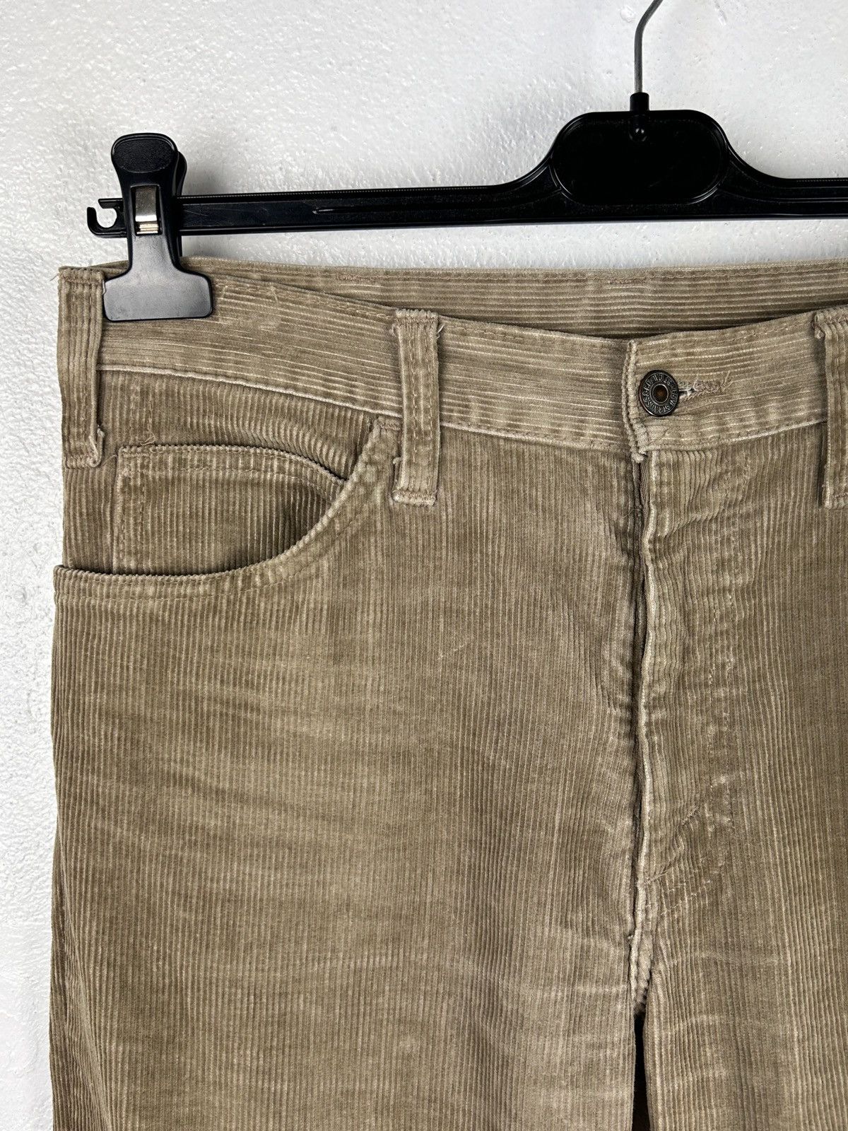 Levi's 80s Vintage Levis Corduroy Velvet Pants Trousers In Beige Size US 30 / EU 46 - 2 Thumbnail