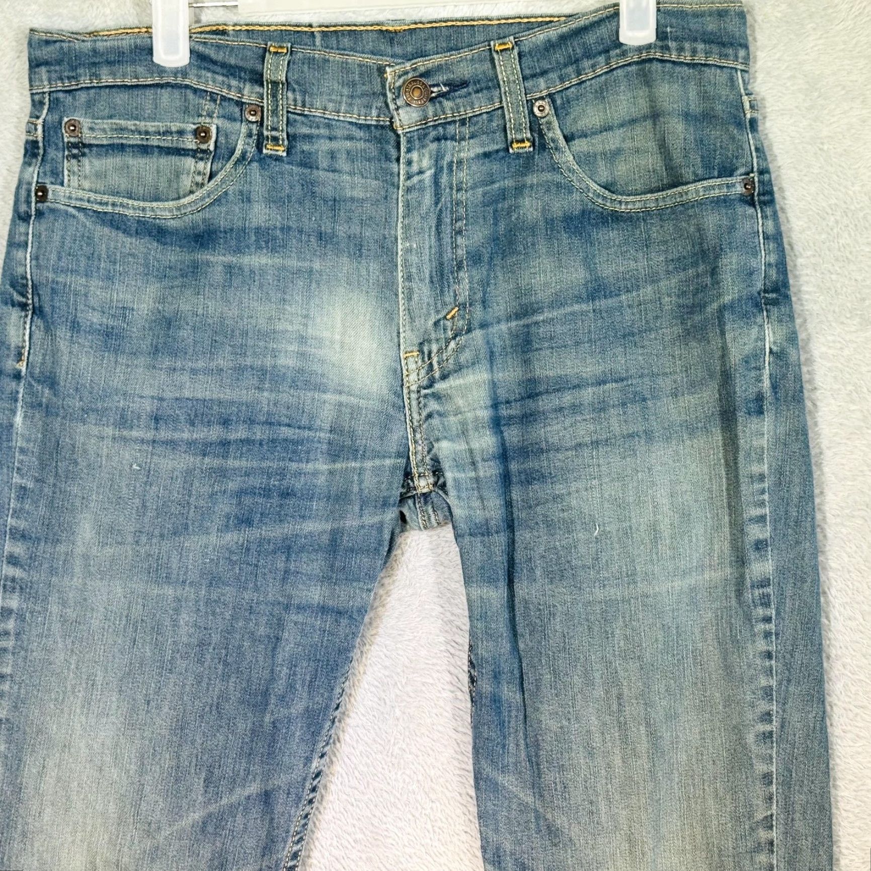 Levi's Levi's 511 Jeans Mens 32x32 Blue Light Wash Slim Tapered Denim Zip Fly Stretch Size US 32 / EU 48 - 3 Thumbnail