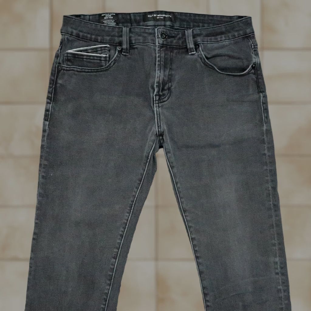 Cult Of Individuality VINTAGE Cult of Individuality Jeans Mens 32x33 Black Rocker Slim 5-Pocket Denim Straight Size US 32 / EU 48 - 1 Thumbnail