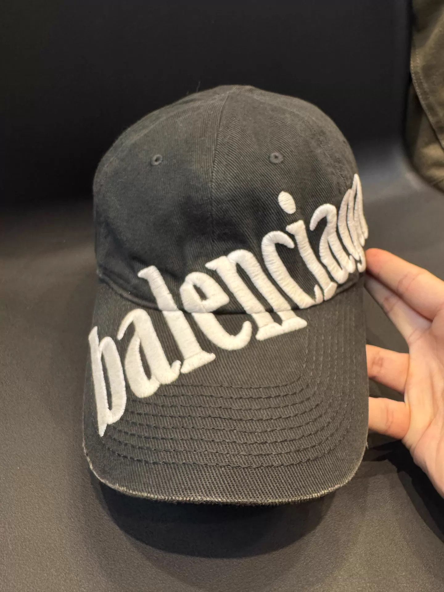 Balenciaga Balenciaga Distressed Black Gray Logo Baseball Cap L Size ONE SIZE - 1 Thumbnail