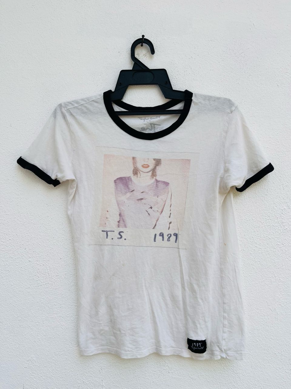 Band Tees Vintage Tailor Swift The 1989 World Tour Ringer Shirt Size US S / EU 44-46 / 1 - 1 Thumbnail