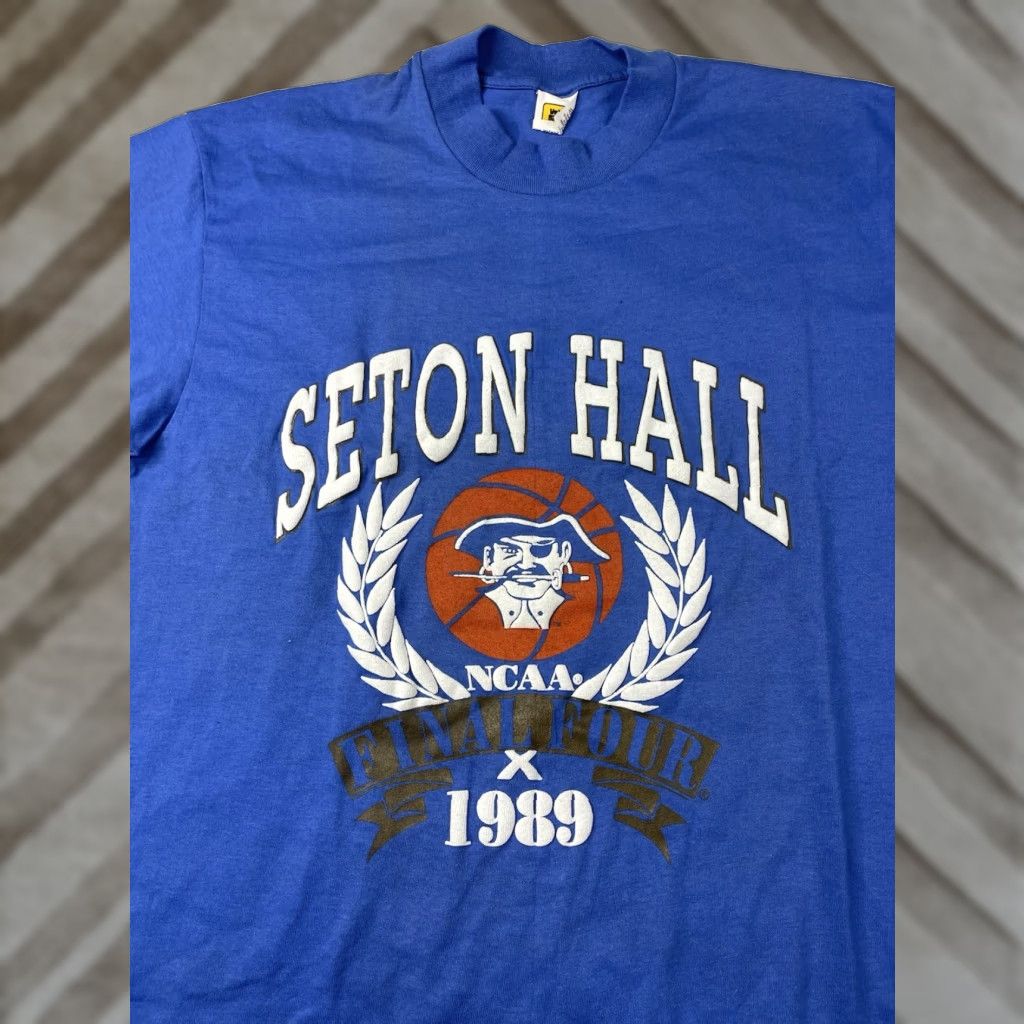 Velva Sheen VINTAGE Velva Sheen Final Four T Shirt Men Large Seton Hall NCAA 1989 Basketball Size US L / EU 52-54 / 3 - 1 Thumbnail