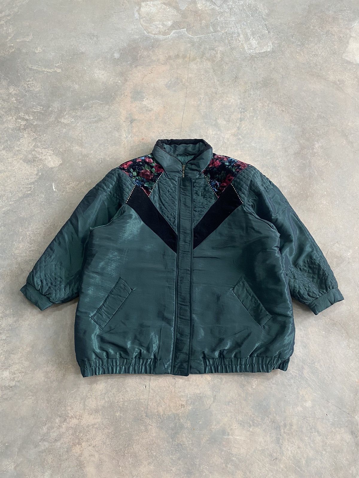 Japanese Brand × Vintage VINTAGE FLORAL PUFFER DOWN JACKET 80s Size 3XL / US 20-22 - 2 Thumbnail