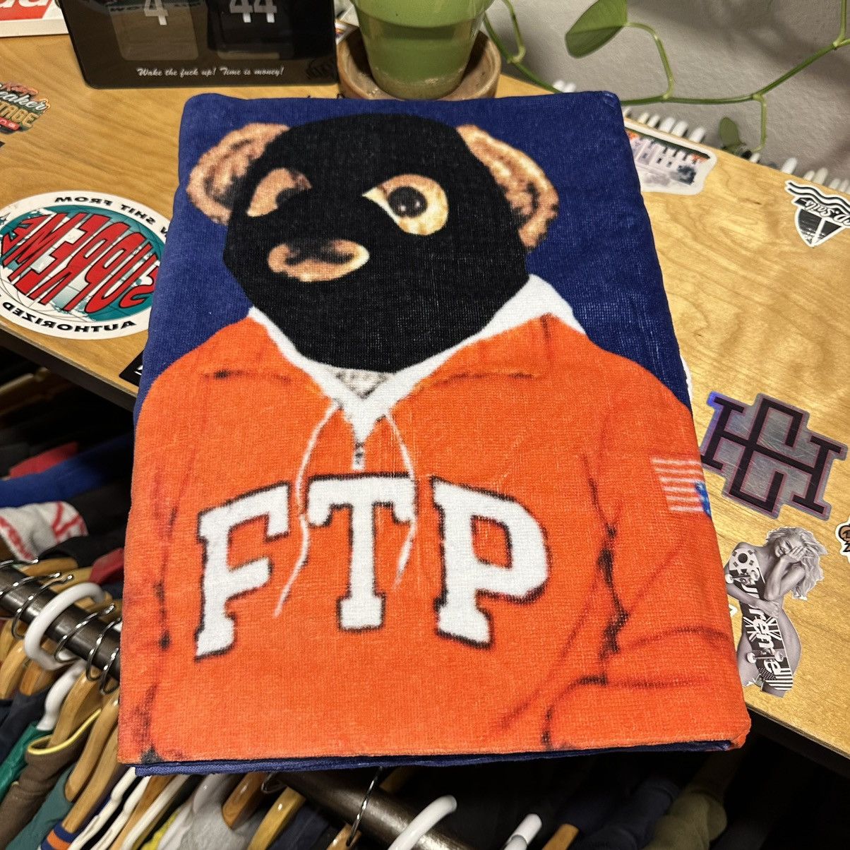 Fuck The Population Ftp bear towel (navy) Size ONE SIZE - 5 Thumbnail