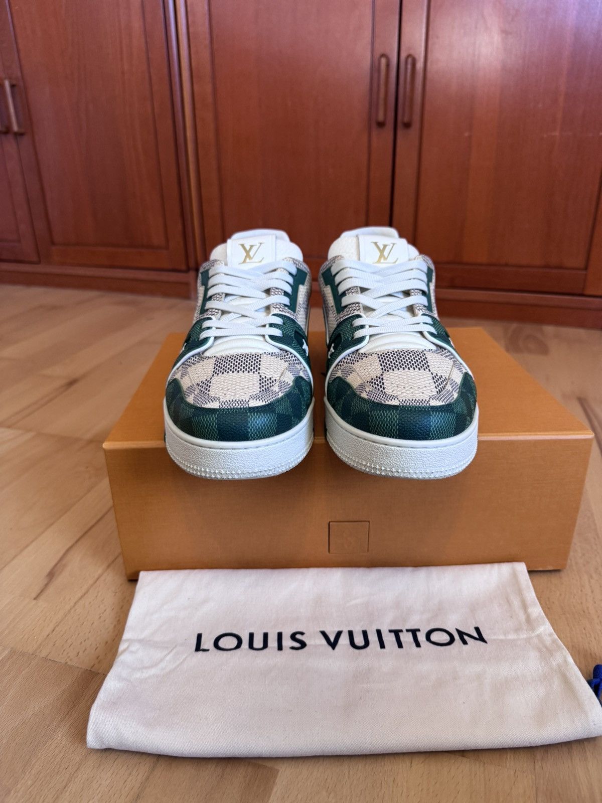 Louis Vuitton Louis Vuitton LV Trainer Green Damier By Pharell Size US 10 / EU 43 - 6 Thumbnail