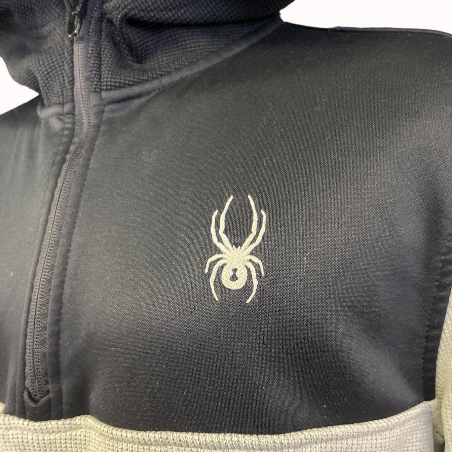 Spyder Spyder Women's Grey/Black Sweater/Hoodie Sz Sz S/P/P SKU 486 Size S / US 4 / IT 40 - 5 Thumbnail