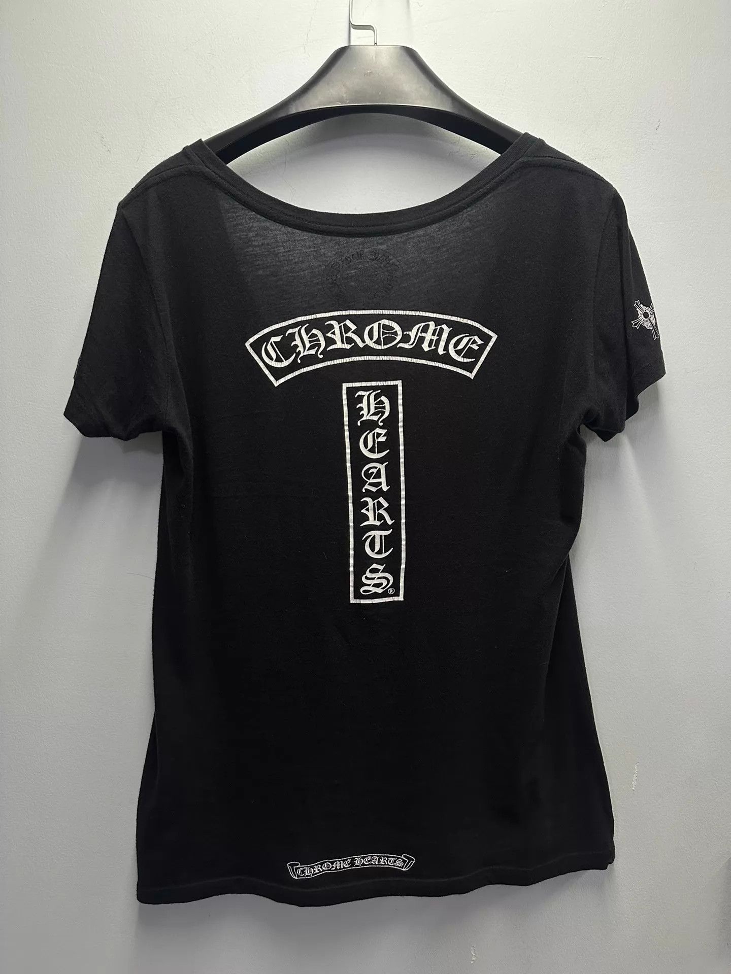 Chrome Hearts Chrome Hearts Deep V Horseshoe 3-Elem Sanskrit SS M Size US M / EU 48-50 / 2 - 3 Thumbnail