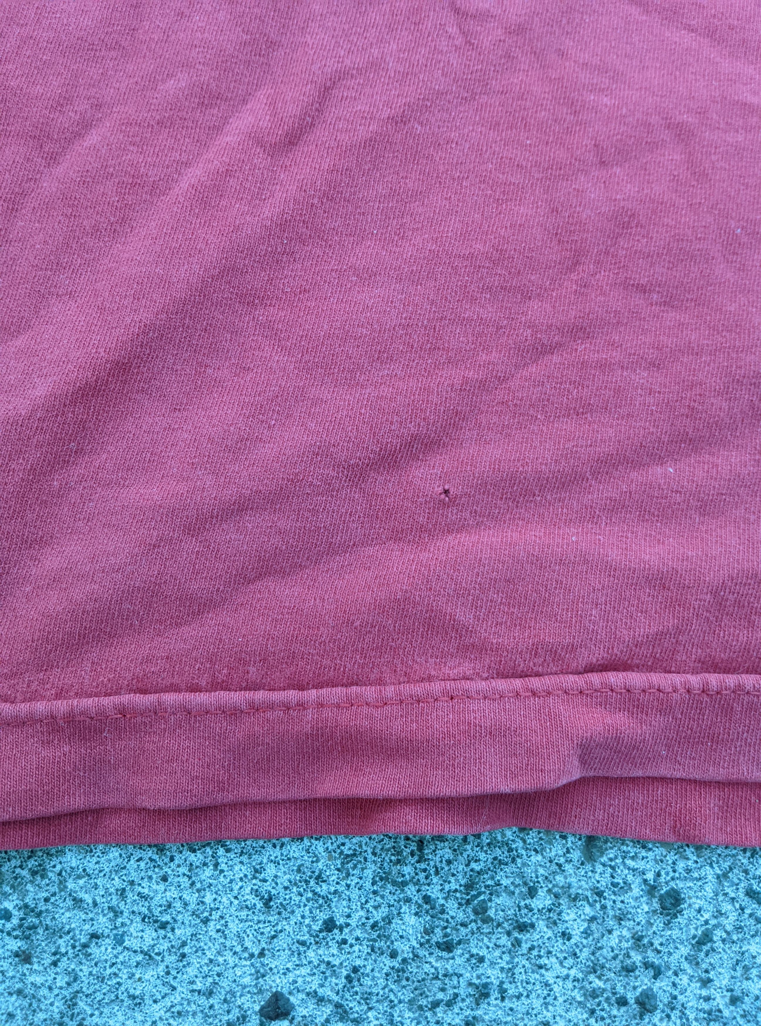 Vintage Vintage 90s forum snowboards foursquare destroyer t shirt Size US L / EU 52-54 / 3 - 4 Thumbnail