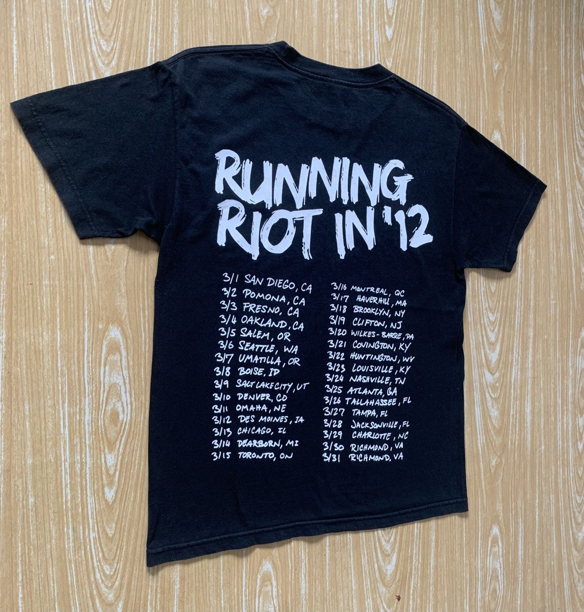Band Tees Soul Search HardCore Band Running Riot Tour 2012 Size US M / EU 48-50 / 2 - 6 Thumbnail