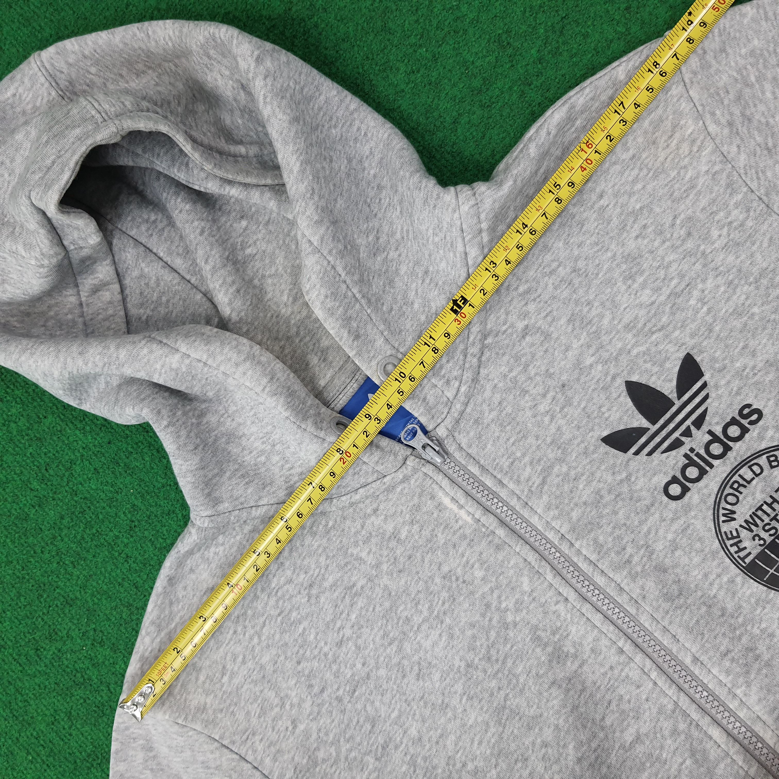 Adidas Vintage Adidas 3 Stripes Zipper Hoodie C261N27 Size US M / EU 48-50 / 2 - 14 Thumbnail
