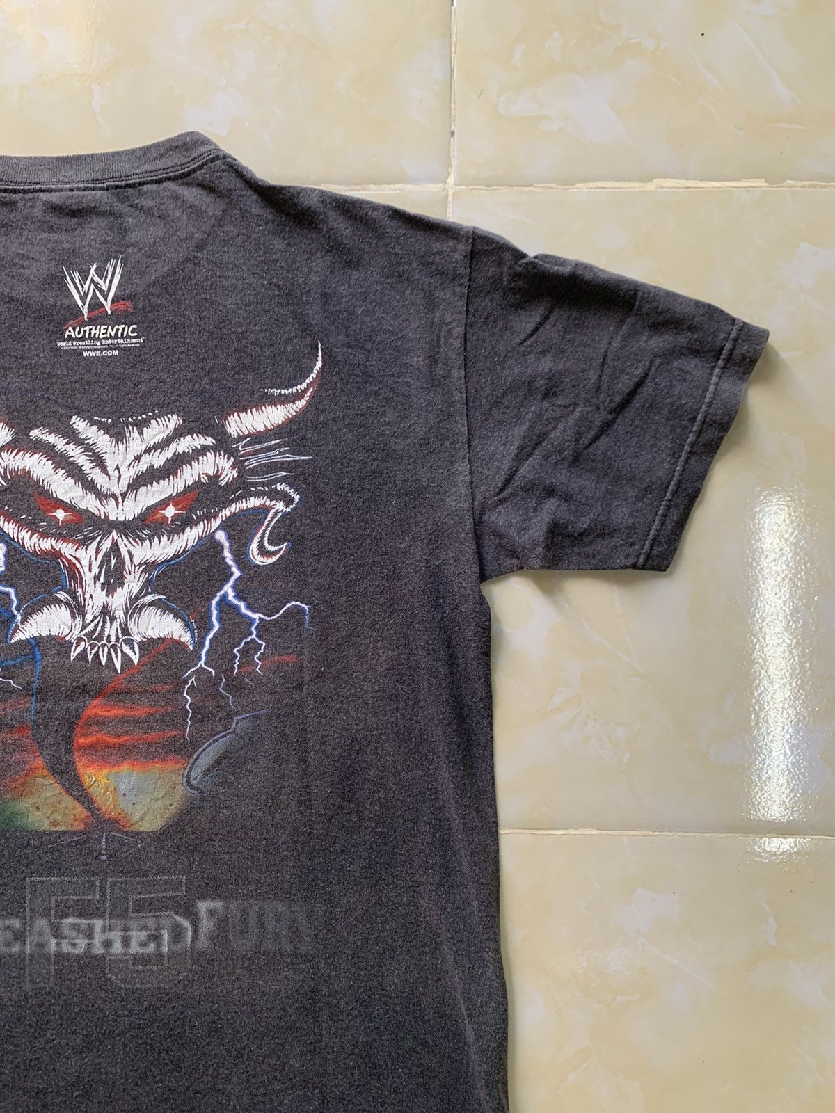 WWE VINTAGE WWE AUTHENTIC UNLEASHED FURY RARE TEE Size US M / EU 48-50 / 2 - 11 Thumbnail