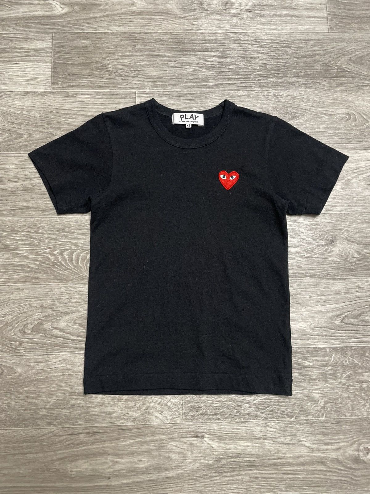 Comme des Garcons Comme Des Garsons Play Heart Logo Black T-Shirt Y2K Size XS / US 0-2 / IT 36-38 - 1 Thumbnail