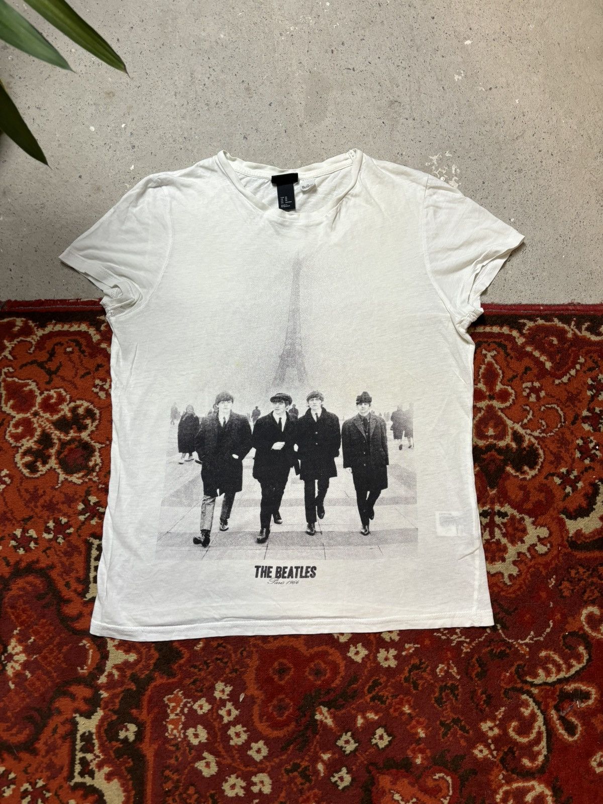 Designer × H&M × Vintage VINTAGE THE BEATLES PHOTO TEE SINCE 1964 VERY RARE Size XS / US 0-2 / IT 36-38 - 1 Thumbnail