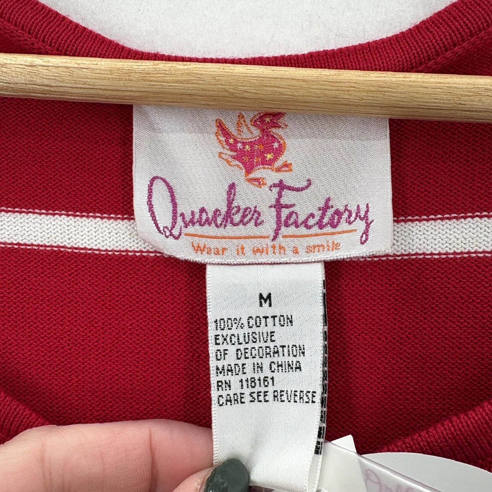 Quacker Factory Quacker Factory Shirt Womens Medium Red Stripe Sequin Short Sleeve Cotton Top Size M / US 6-8 / IT 42-44 - 4 Thumbnail