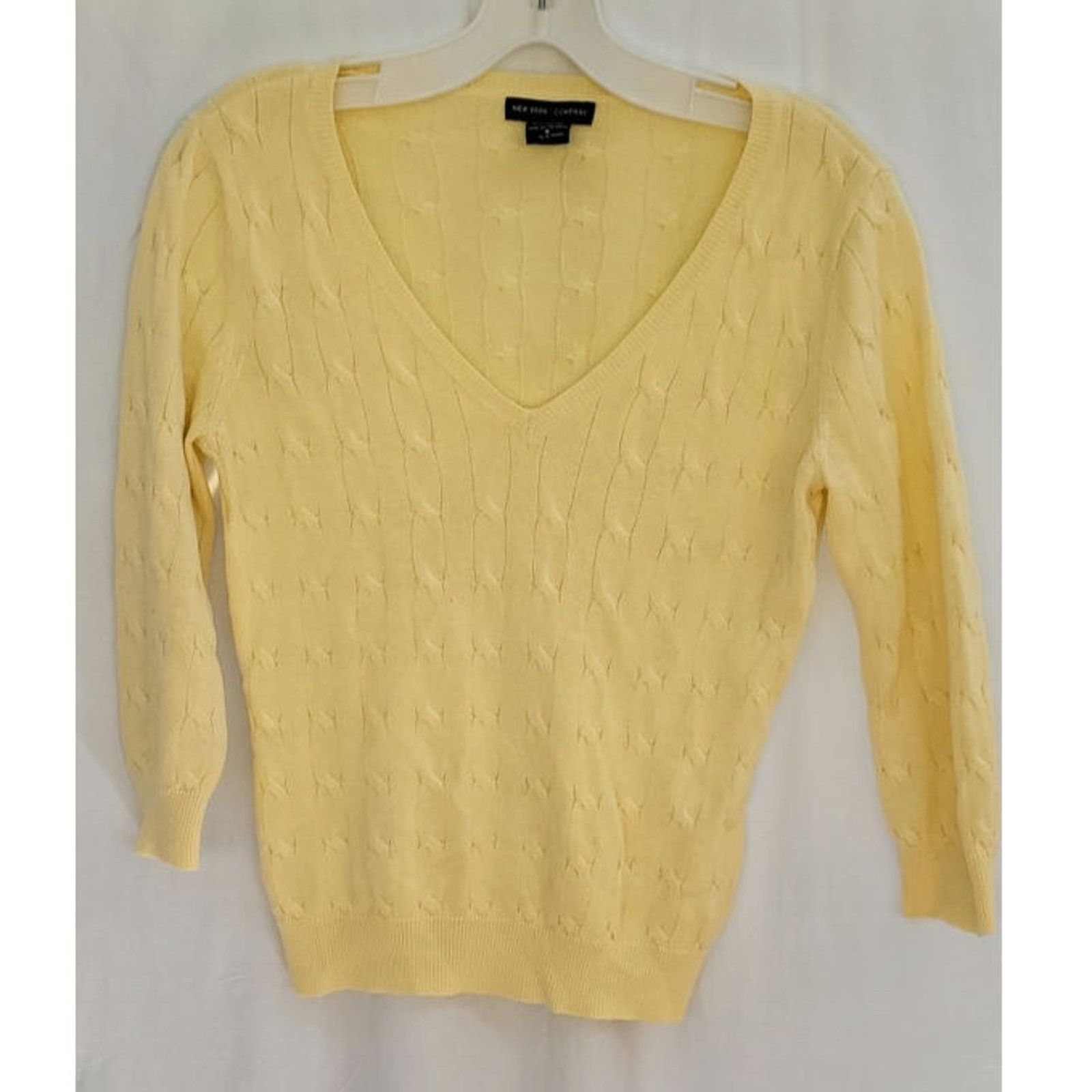 Other New York & Company Yellow V-Neck Sweater 3/4 Sleeve Petite S Size S / US 4 / IT 40 - 1 Thumbnail