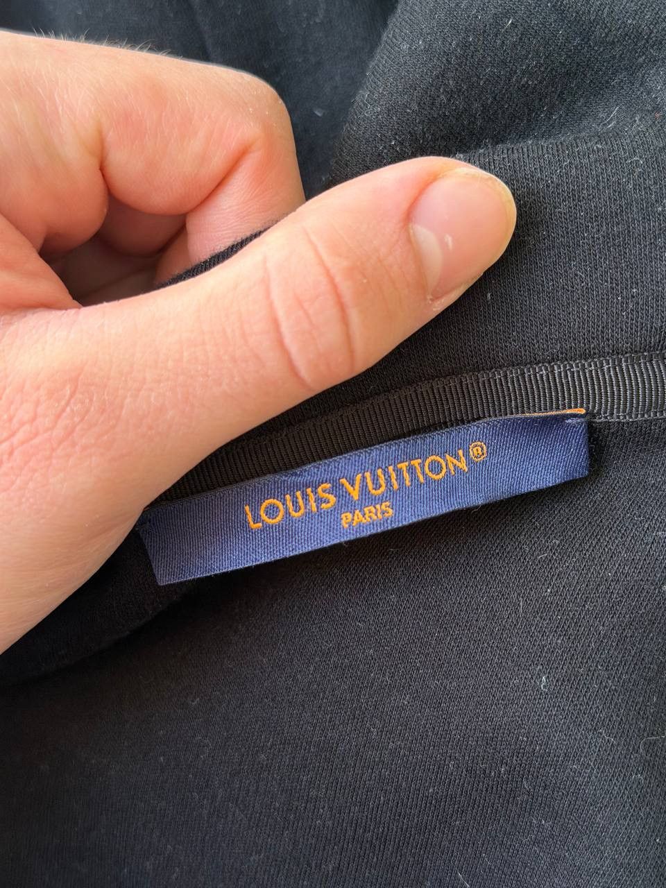 Louis Vuitton Louis Vuitton Staples Edition Zip Hoodie Size US L / EU 52-54 / 3 - 5 Thumbnail
