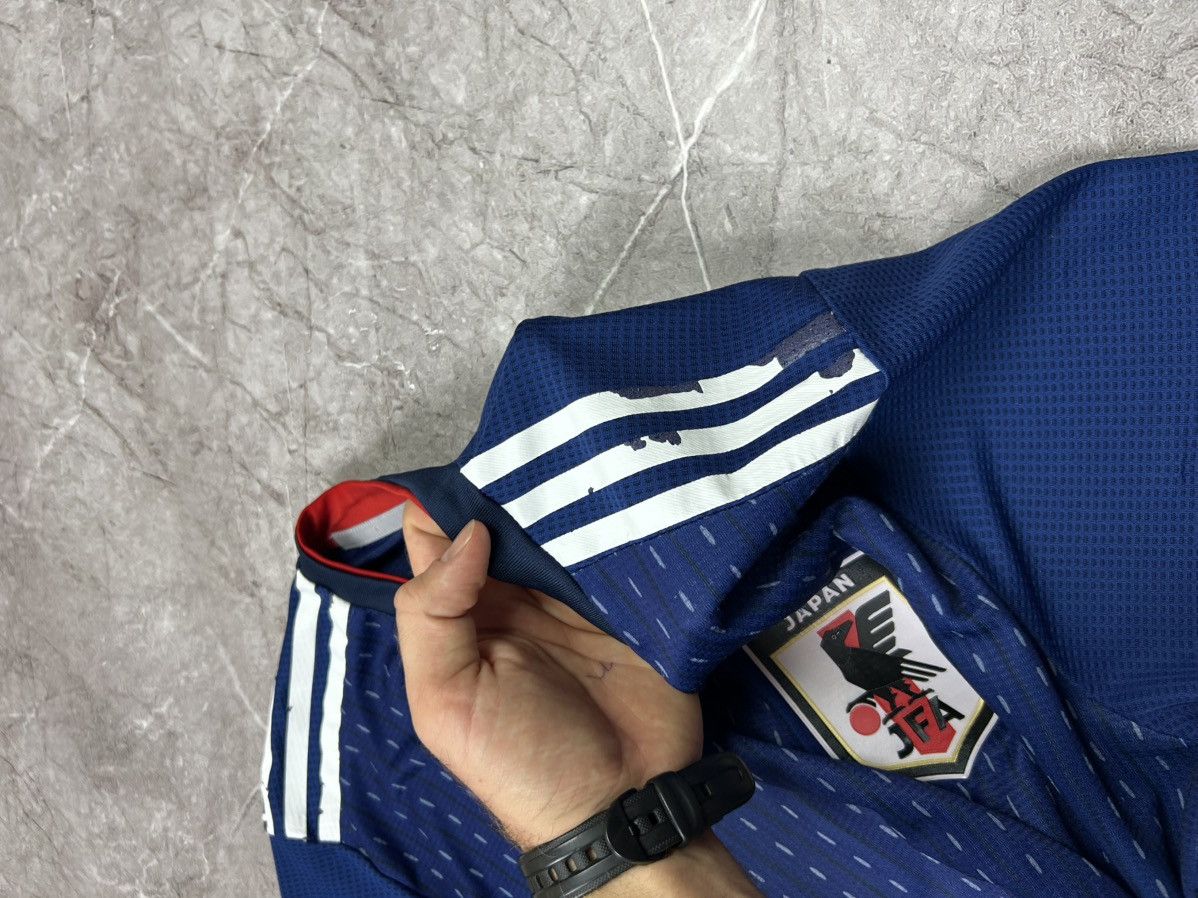 Adidas JAPAN 2018 HOME SHIRT FOOTBALL SOCCER JERSEY ADIDAS Size US L / EU 52-54 / 3 - 13 Thumbnail