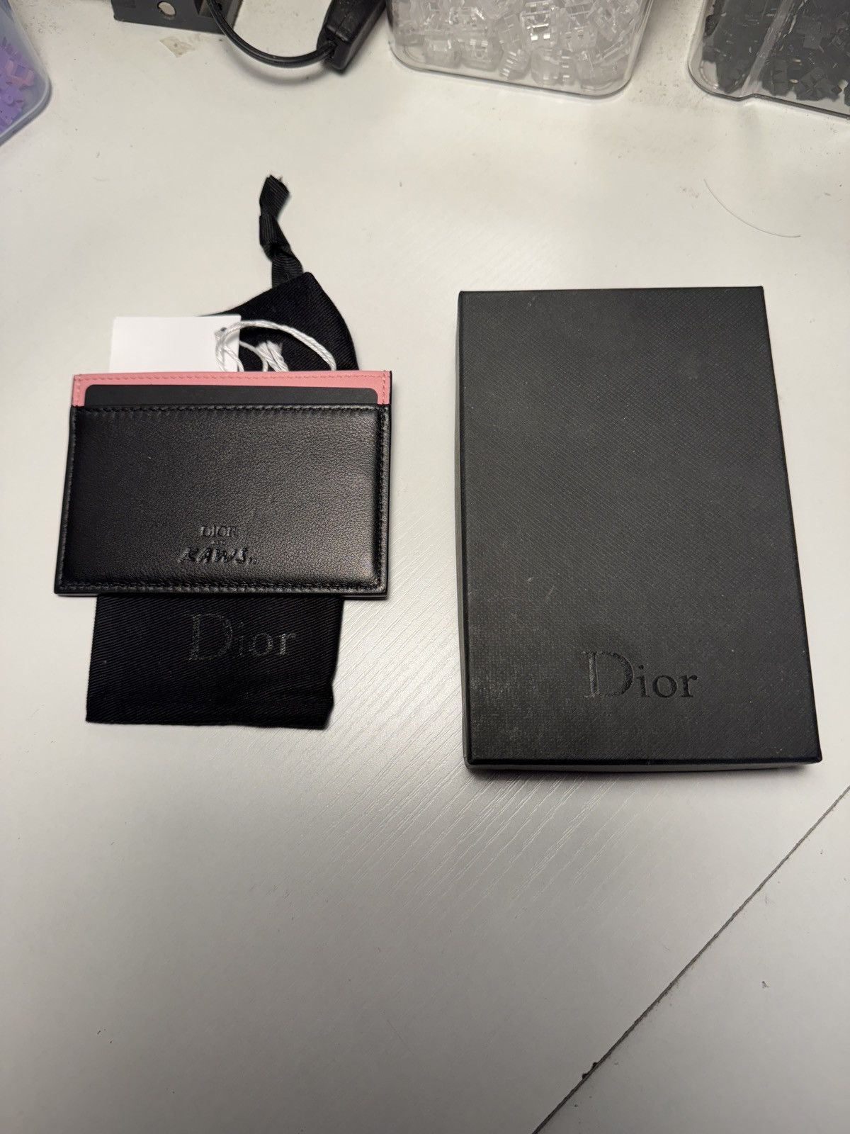 Dior × Kaws Kaws x Dior Cardholder Pink Size ONE SIZE - 2 Thumbnail