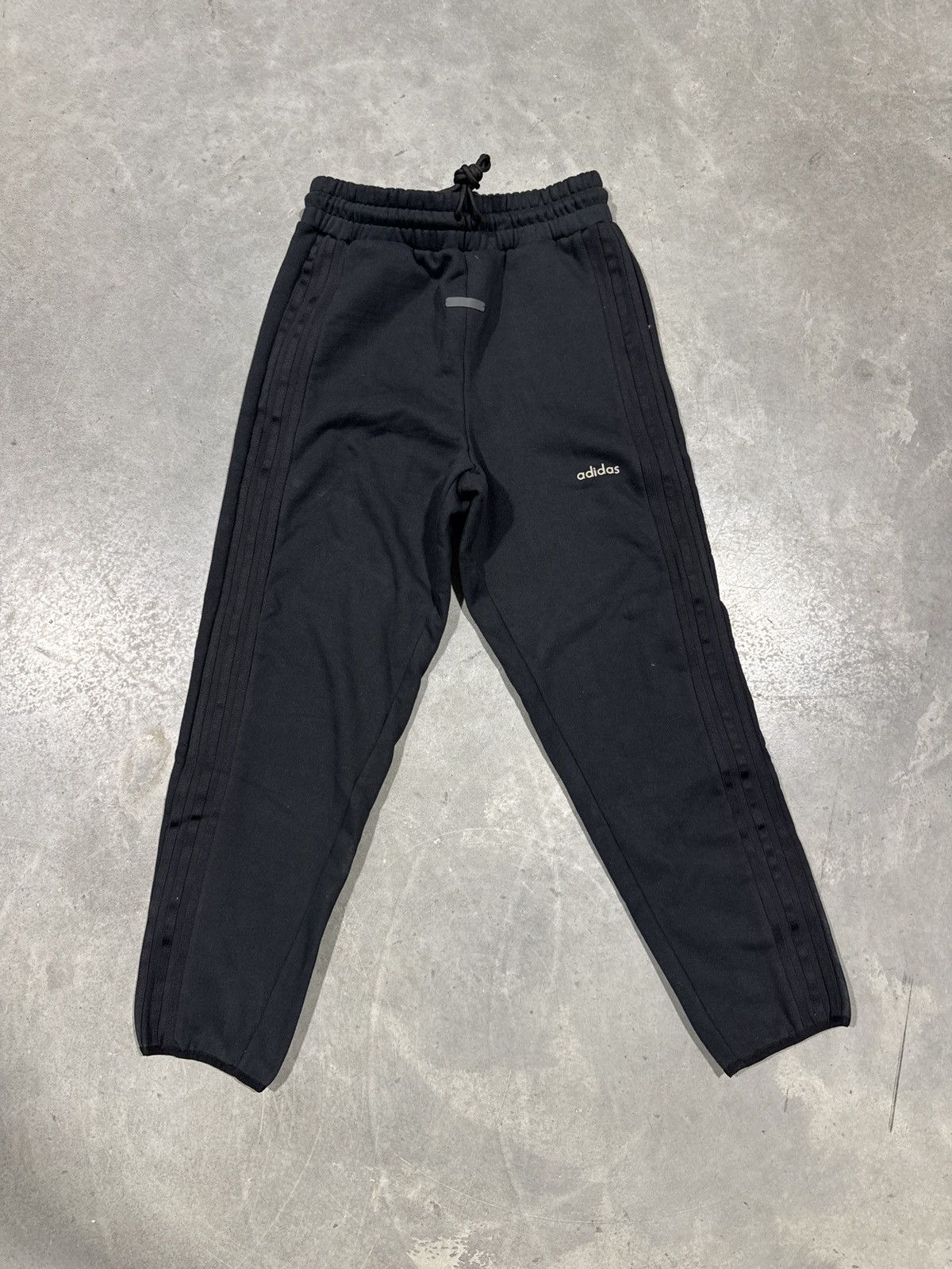 Adidas × Fear of God Adidas Fear Of God Athletics Sweatpants Size US 30 / EU 46 - 1 Thumbnail